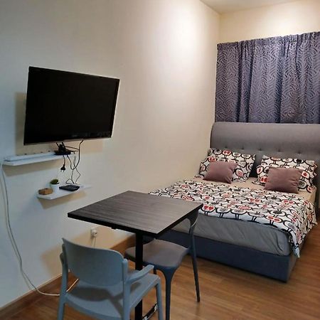 Saville Cheras Studio Next To Mrt Sri Raya Station Екстер'єр фото